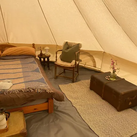 Beesands Belltents Kingsbridge  Exterior photo